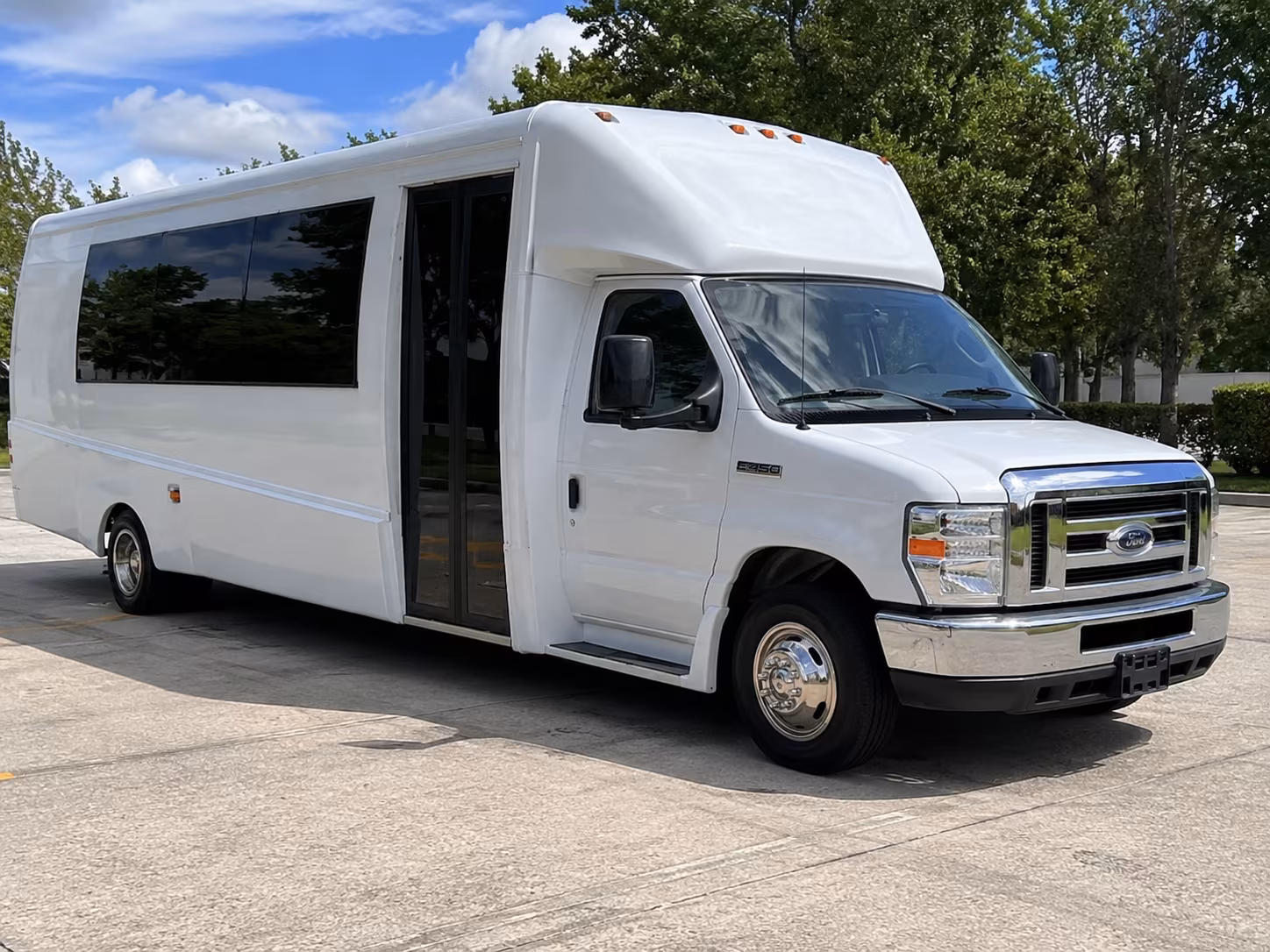 modesto bus rentals