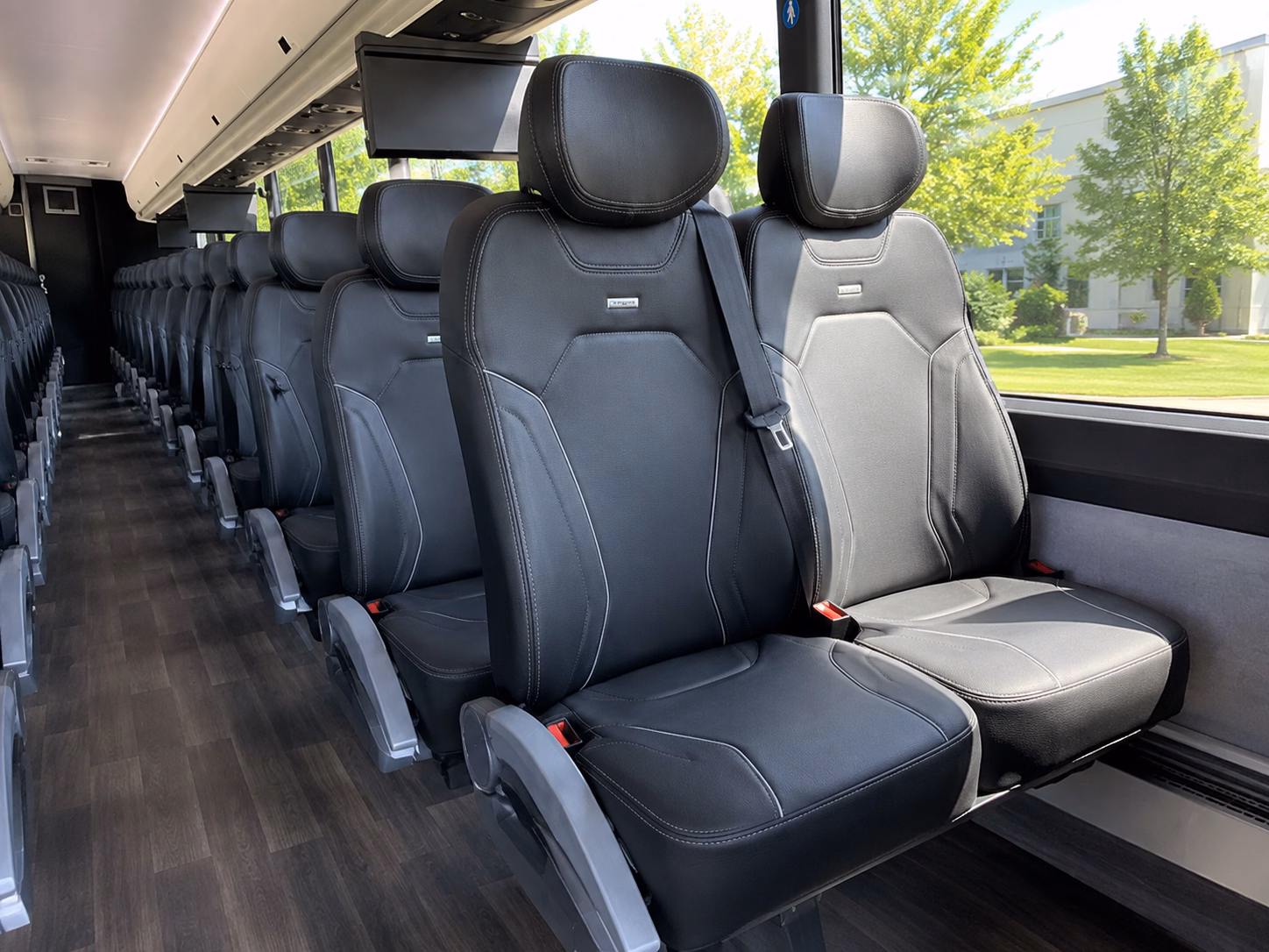 turlock charter bus rentals for turlock weddings