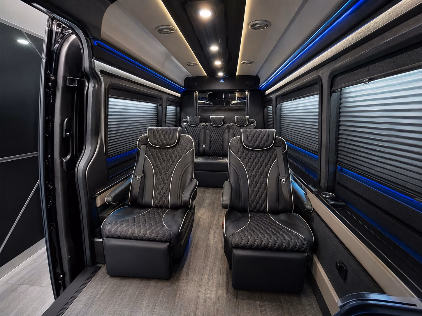 visaliacharterbuscompany com helps you move large groups during world ag expo season