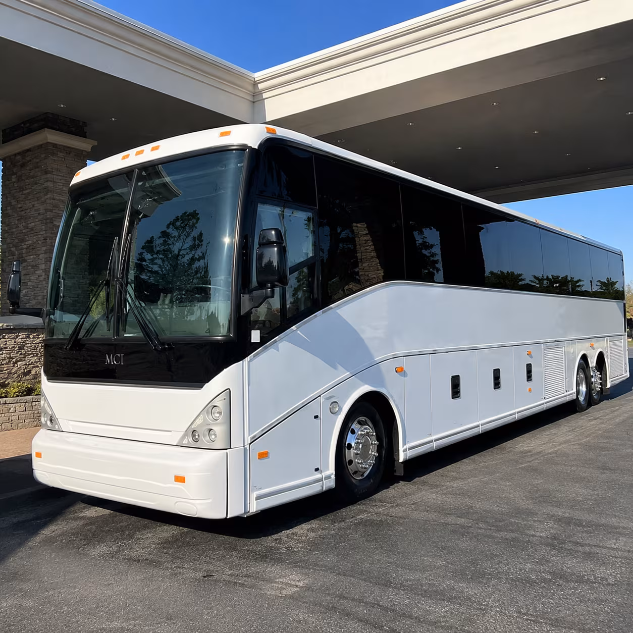 with one quick form arrange airport transfers for out of town wedding guests
